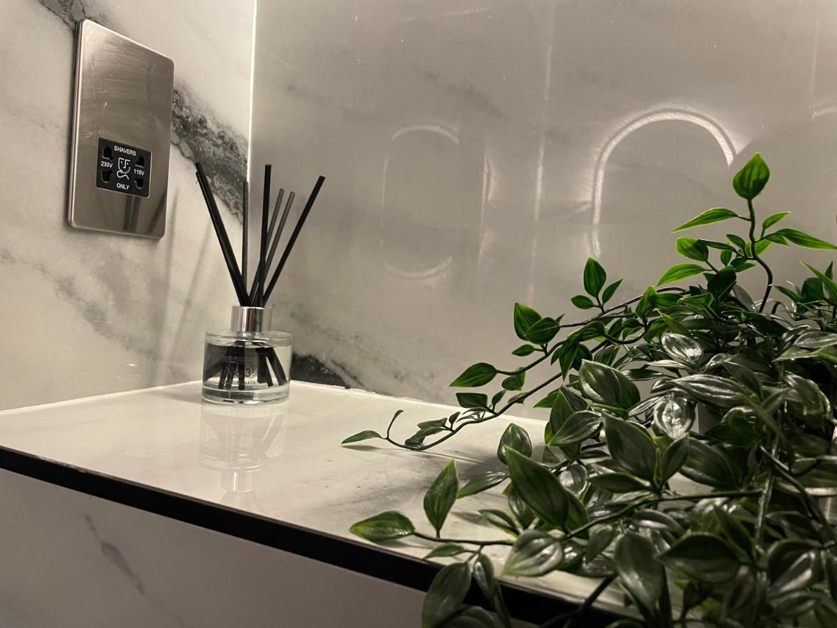 Luxury Apartment Edinburgh Centre With Steam Room Экстерьер фото