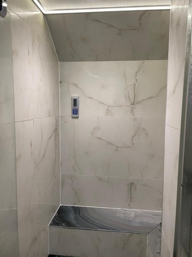 Luxury Apartment Edinburgh Centre With Steam Room Экстерьер фото