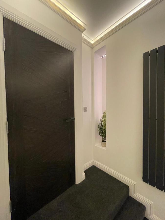 Luxury Apartment Edinburgh Centre With Steam Room Экстерьер фото
